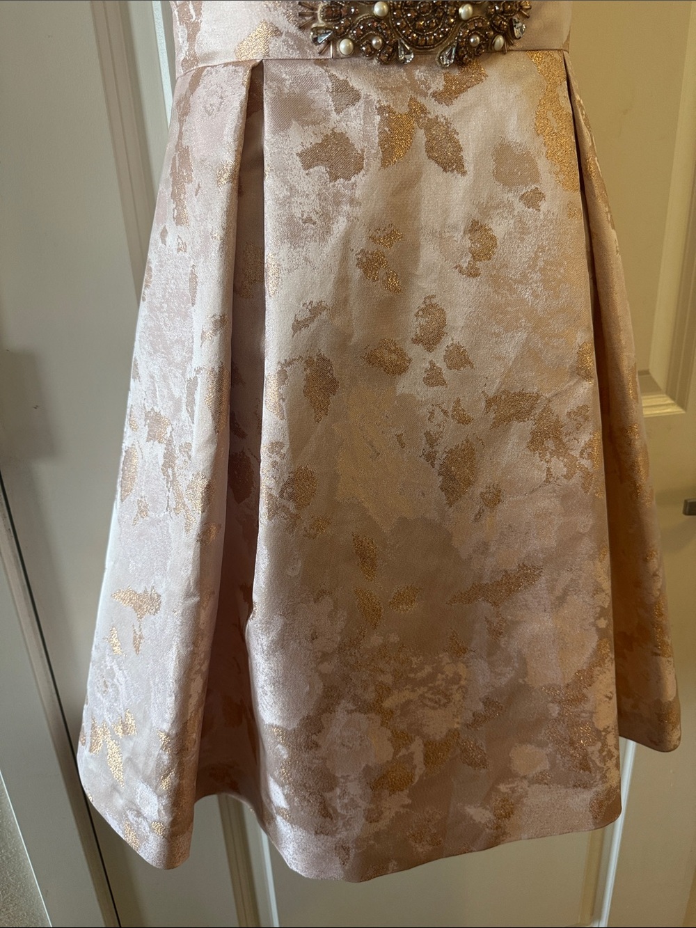 Eliza J Women’s Blush Pink & Gold Jacquard Party Dress with Embellished Belt 10 - Picture 3 of 10